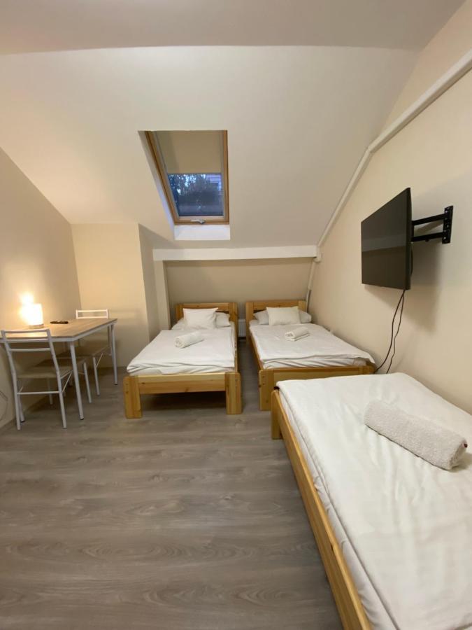 Kiskakas Etterem Hotel Zalaegerszeg Exterior photo